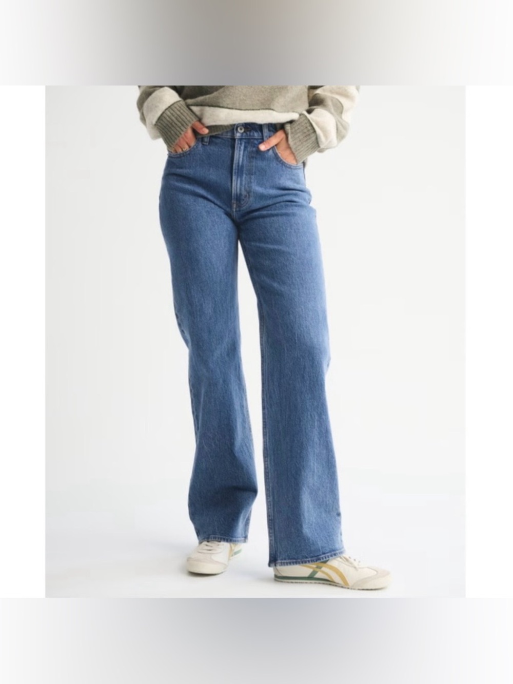 Abercrombie & Fitch Women's 90’S Relaxed Jean Dark Wash High Rise Size 28 - Picture 2 of 16